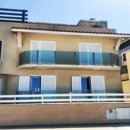 In Front Of The Sea By Interhome Apartman